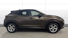Nissan Juke 1.0 DiG-T 114 N-Connecta 5dr Petrol Hatchback